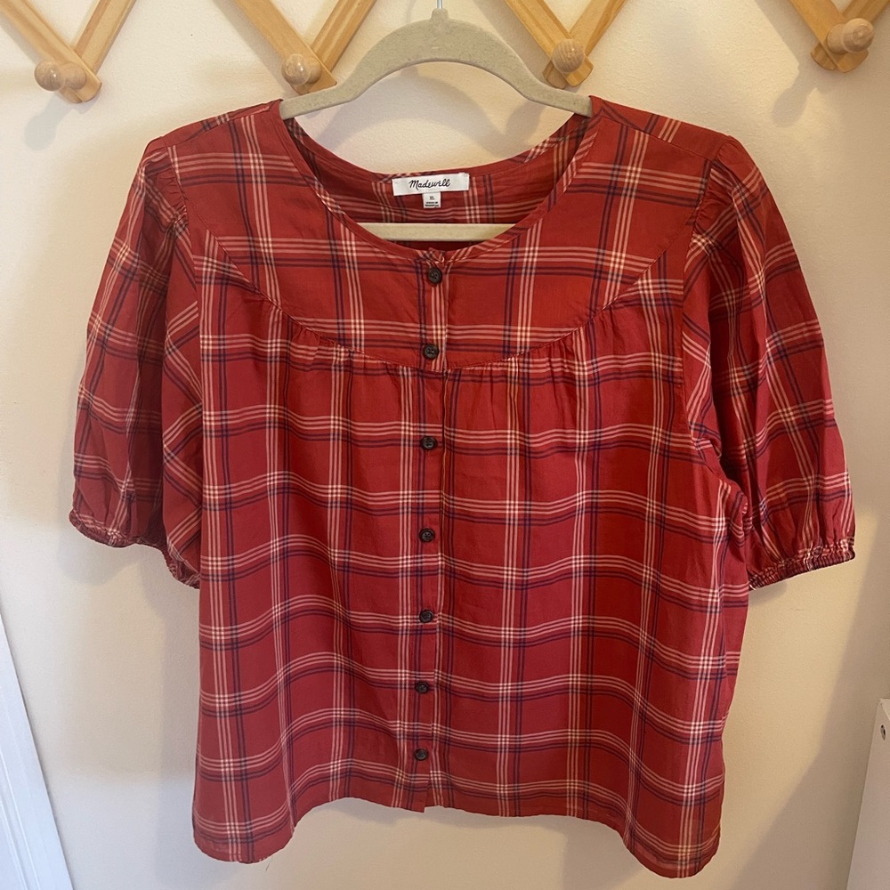 Madewell printed plaid short sleeve top, light and airy! Size XL